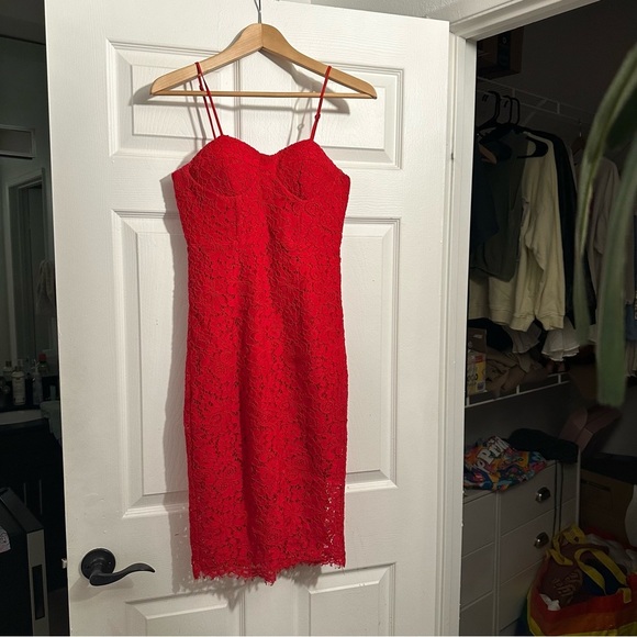 BARDOT Red Lace Pierre Dress Lava 4 - Picture 2 of 6